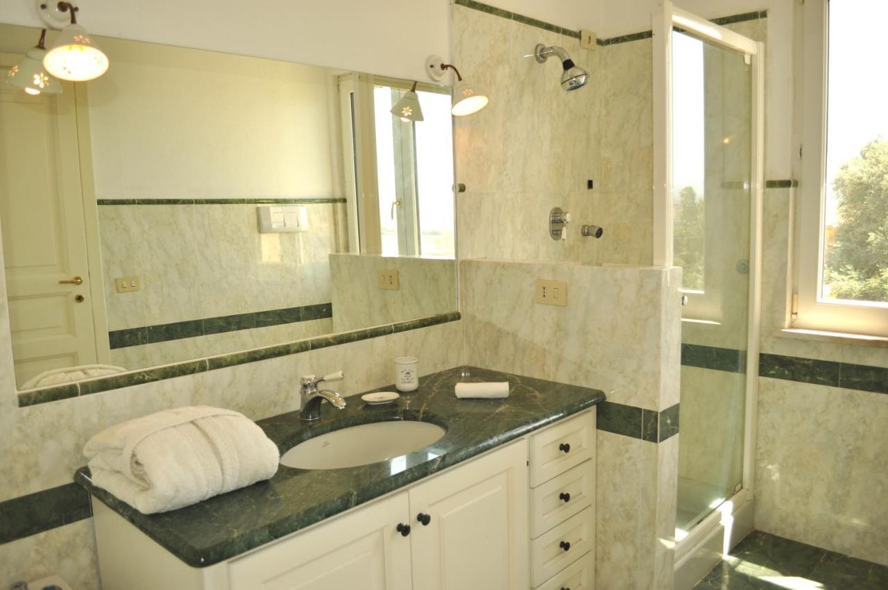 Villa Luce B&B Olbia Ngoại thất bức ảnh